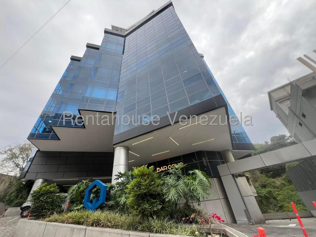 Local comercial en Cerro Verde, Caracas - 1