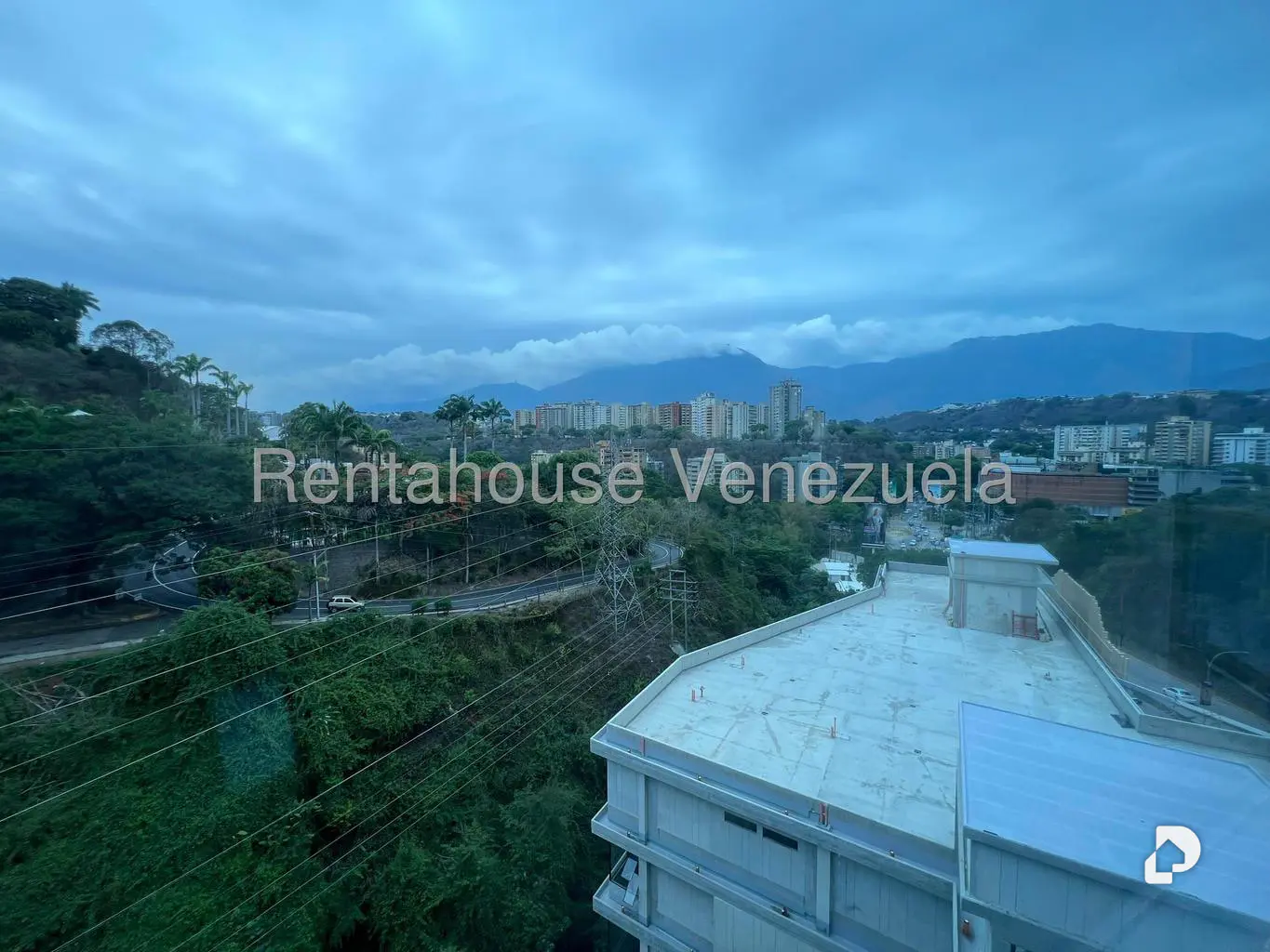 Local comercial en Cerro Verde, Caracas – 15