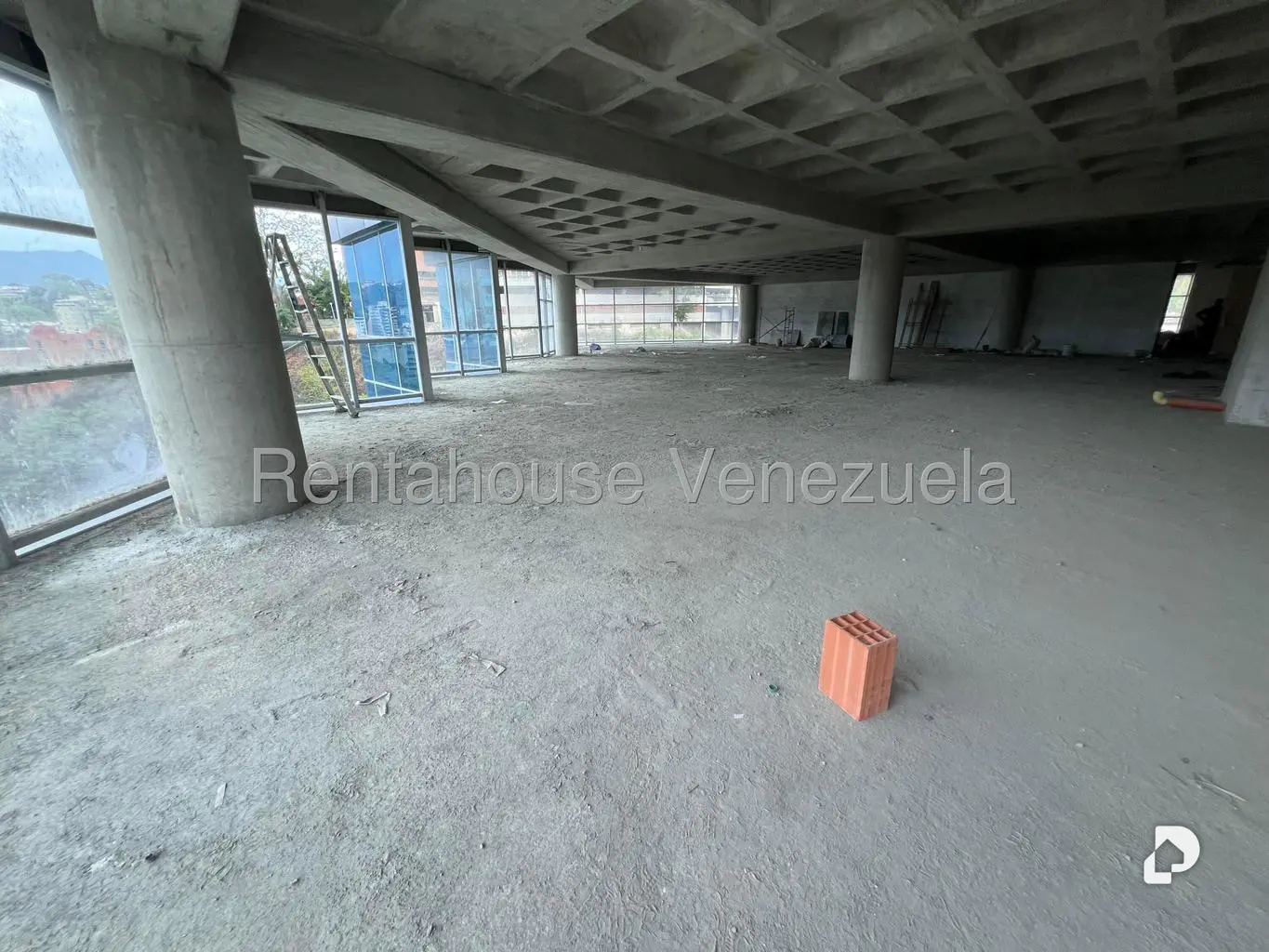 Local comercial en Cerro Verde, Caracas – 7