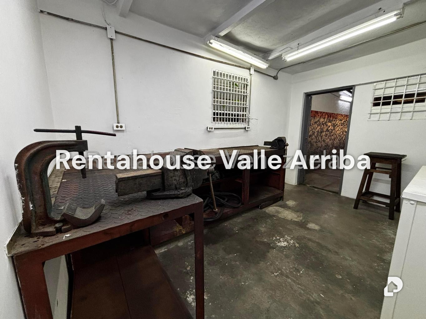 Local comercial en Los Caobos, Caracas – 30