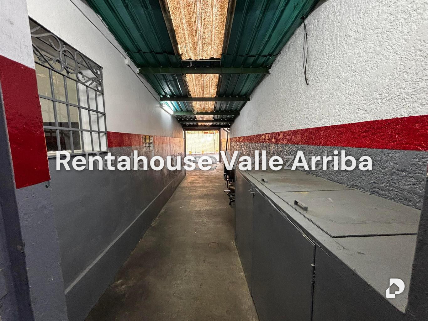 Local comercial en Los Caobos, Caracas – 28