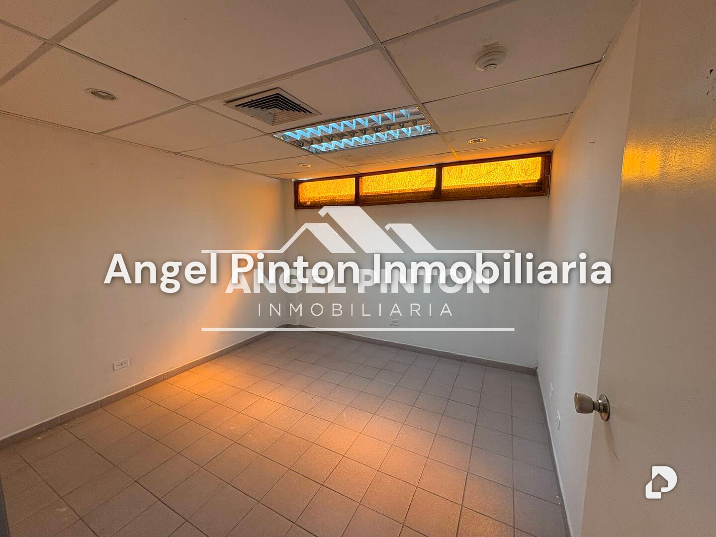 Oficina en Calle 72, Maracaibo – 7