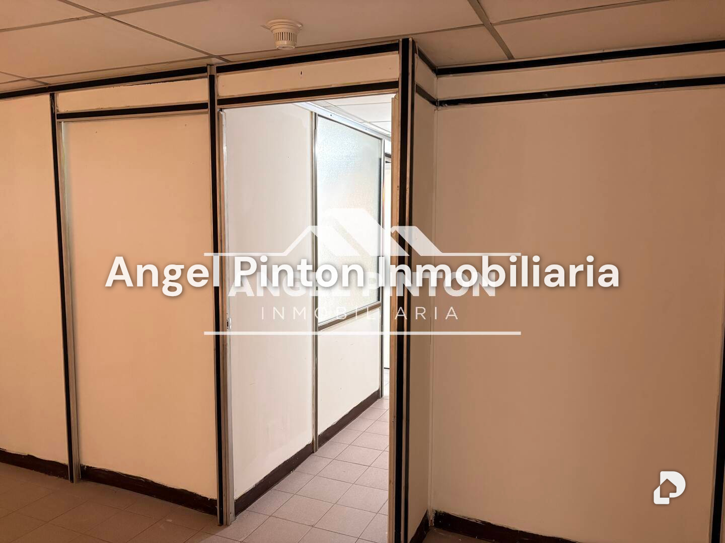 Oficina en Calle 72, Maracaibo – 8