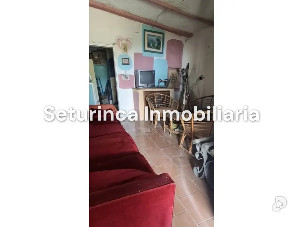 Terreno en El Junquito, Caracas – 24