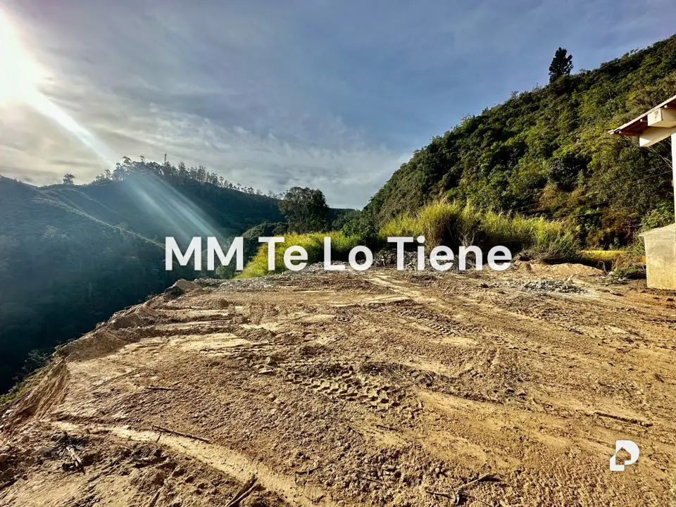 Terreno en Los Teques, Altos Mirandinos – 13