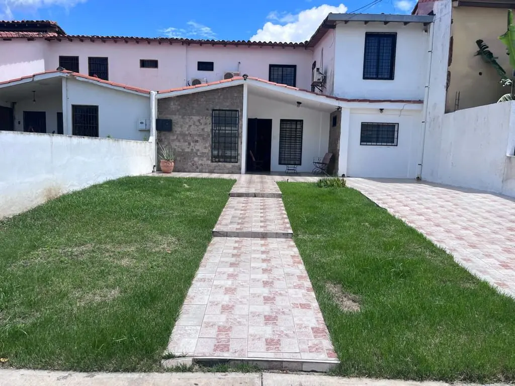 Casa en Prados Golf, Cabudare - 1