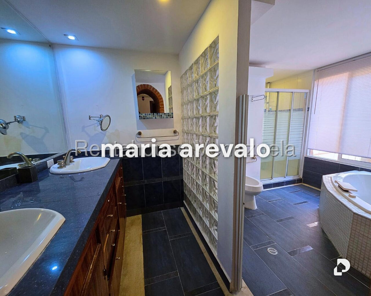 Casa en Prados del Este, Caracas – 15