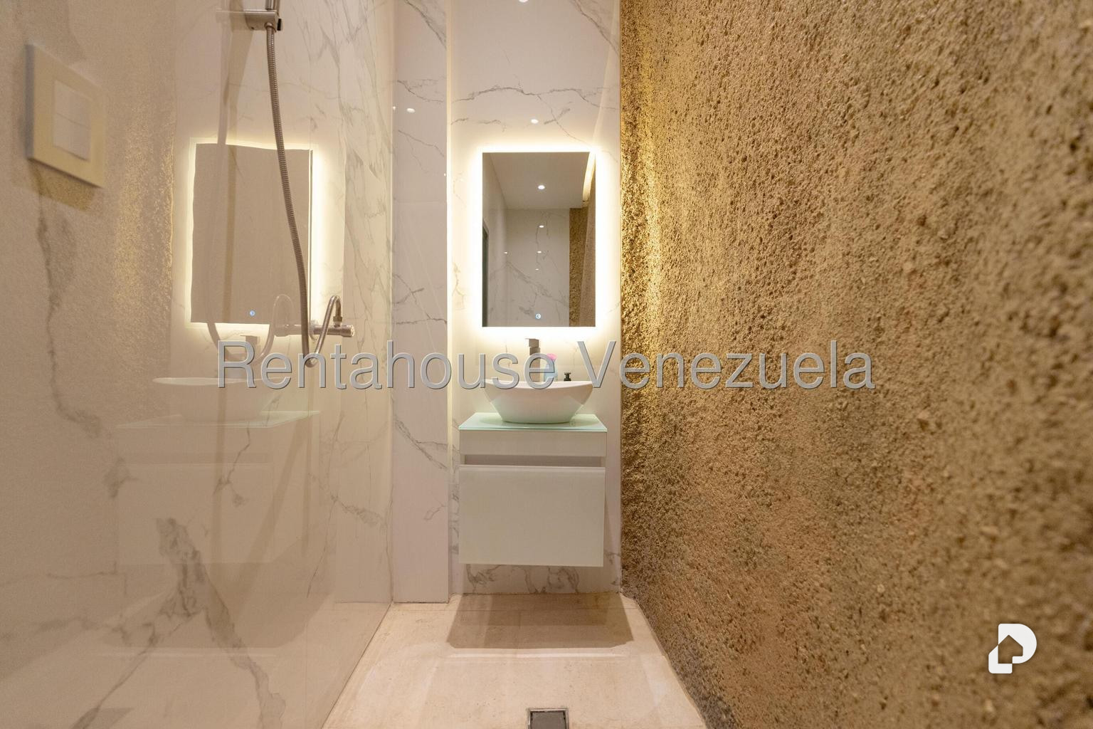Casa en Prados del Este, Caracas – 10