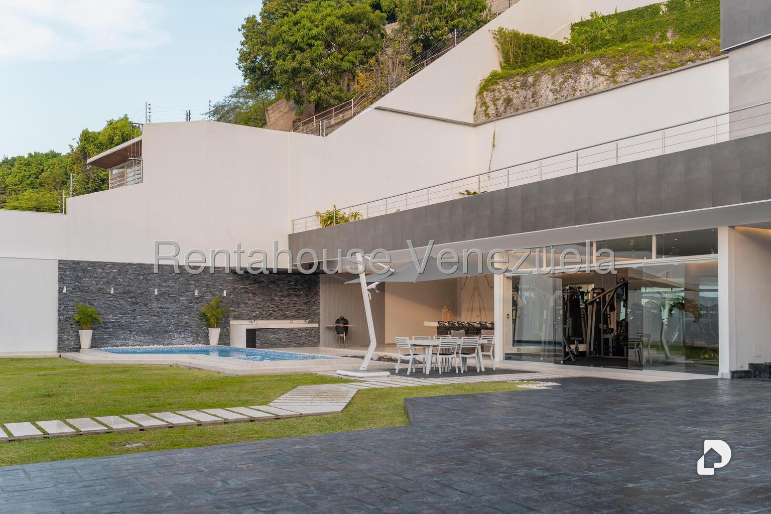 Casa en Prados del Este, Caracas – 16