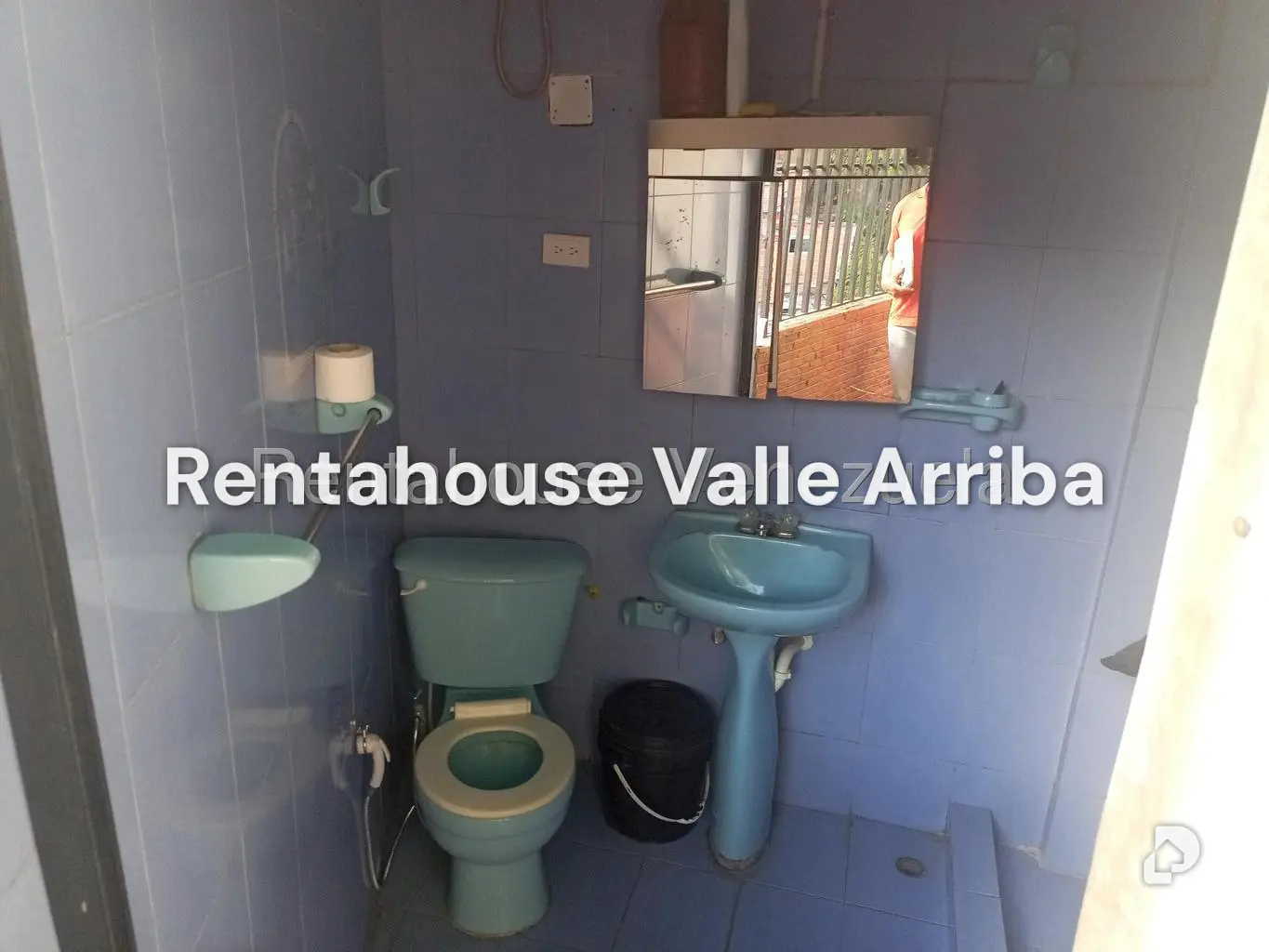 Casa en Guaicaipuro, Caracas – 18