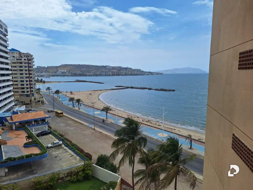 Apartment in Lechería – 2