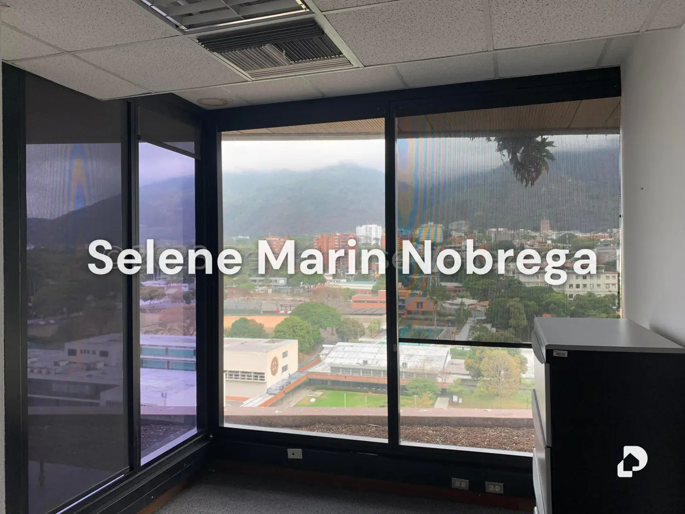 Oficina en La Castellana, Caracas – 9