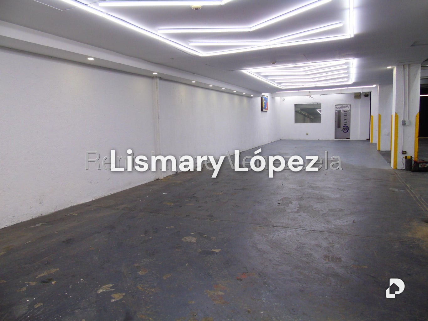 Local comercial en Los Palos Grandes, Caracas – 22