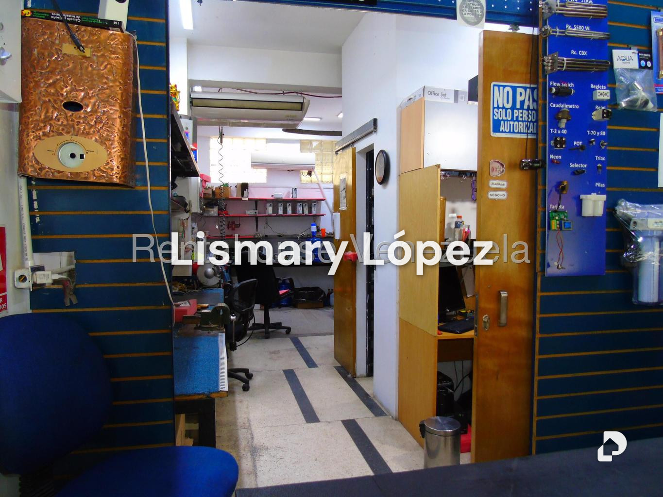 Local comercial en Los Palos Grandes, Caracas – 4