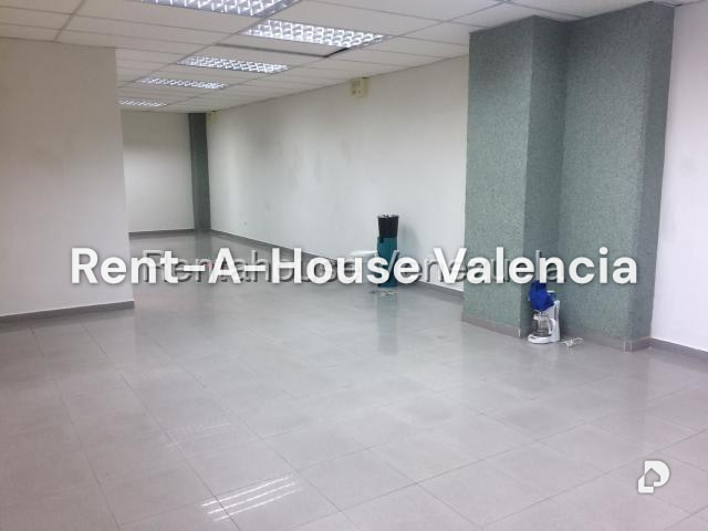 Local comercial en Zona Industrial, Valencia – 8