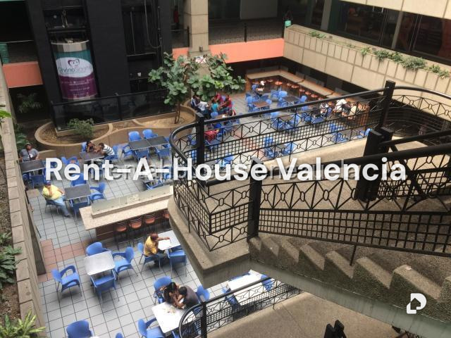 Local comercial en Zona Industrial, Valencia – 12