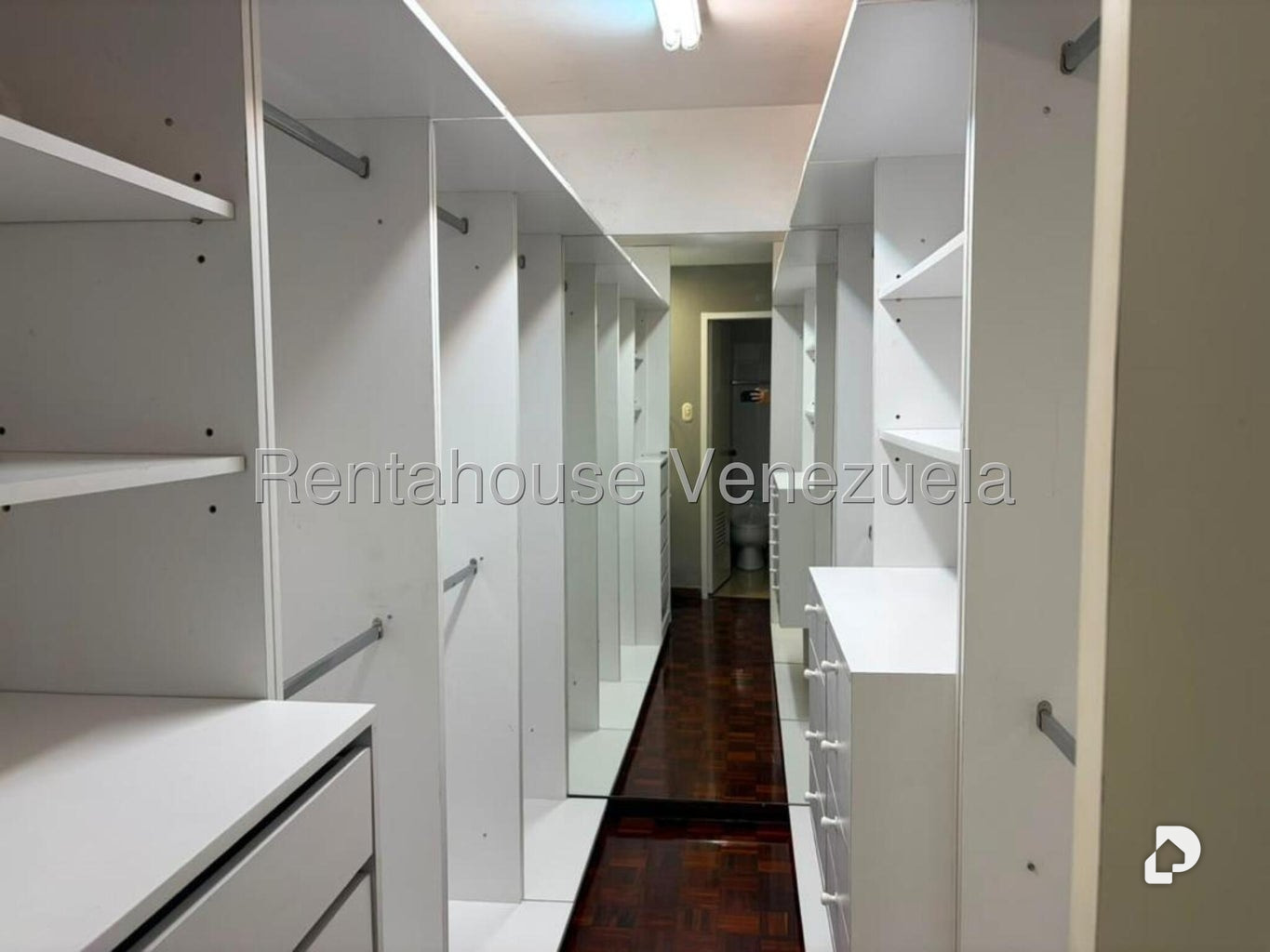 Apartamento en Boleíta Norte, Caracas – 11