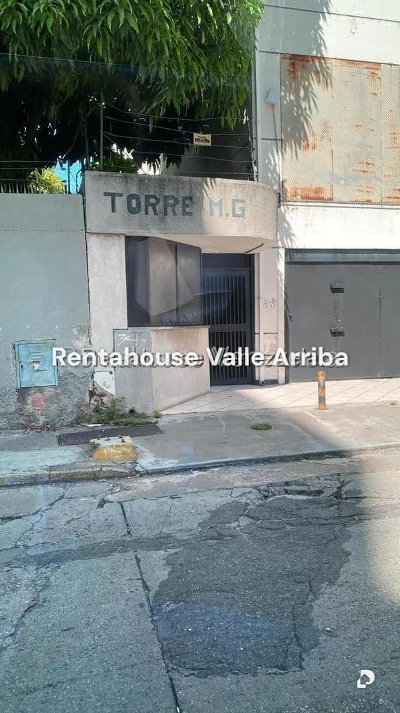 Oficina en Las Delicias de Sabana Grande, Caracas – 1