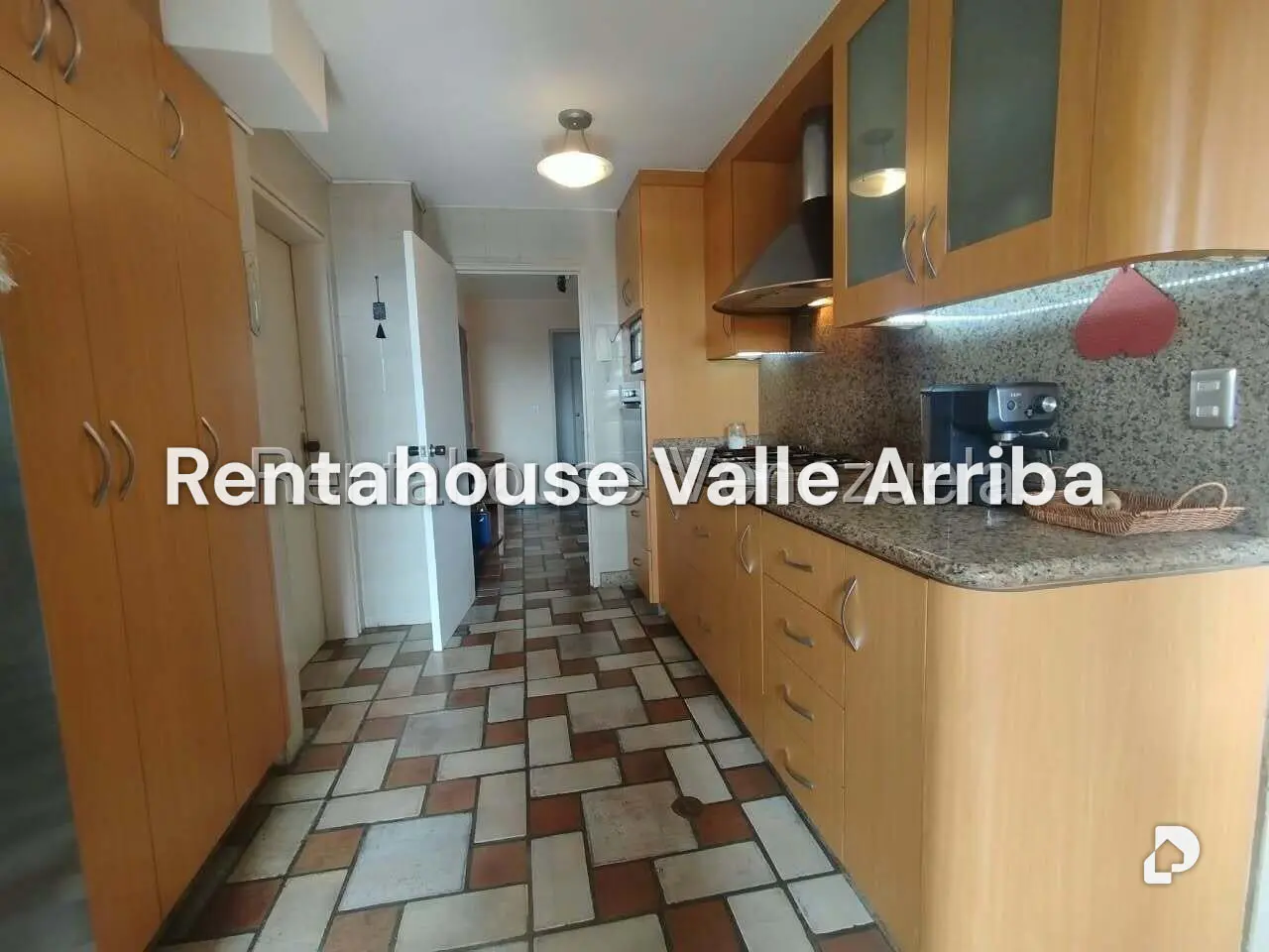 Apartamento en Cerro Verde, Caracas – 10