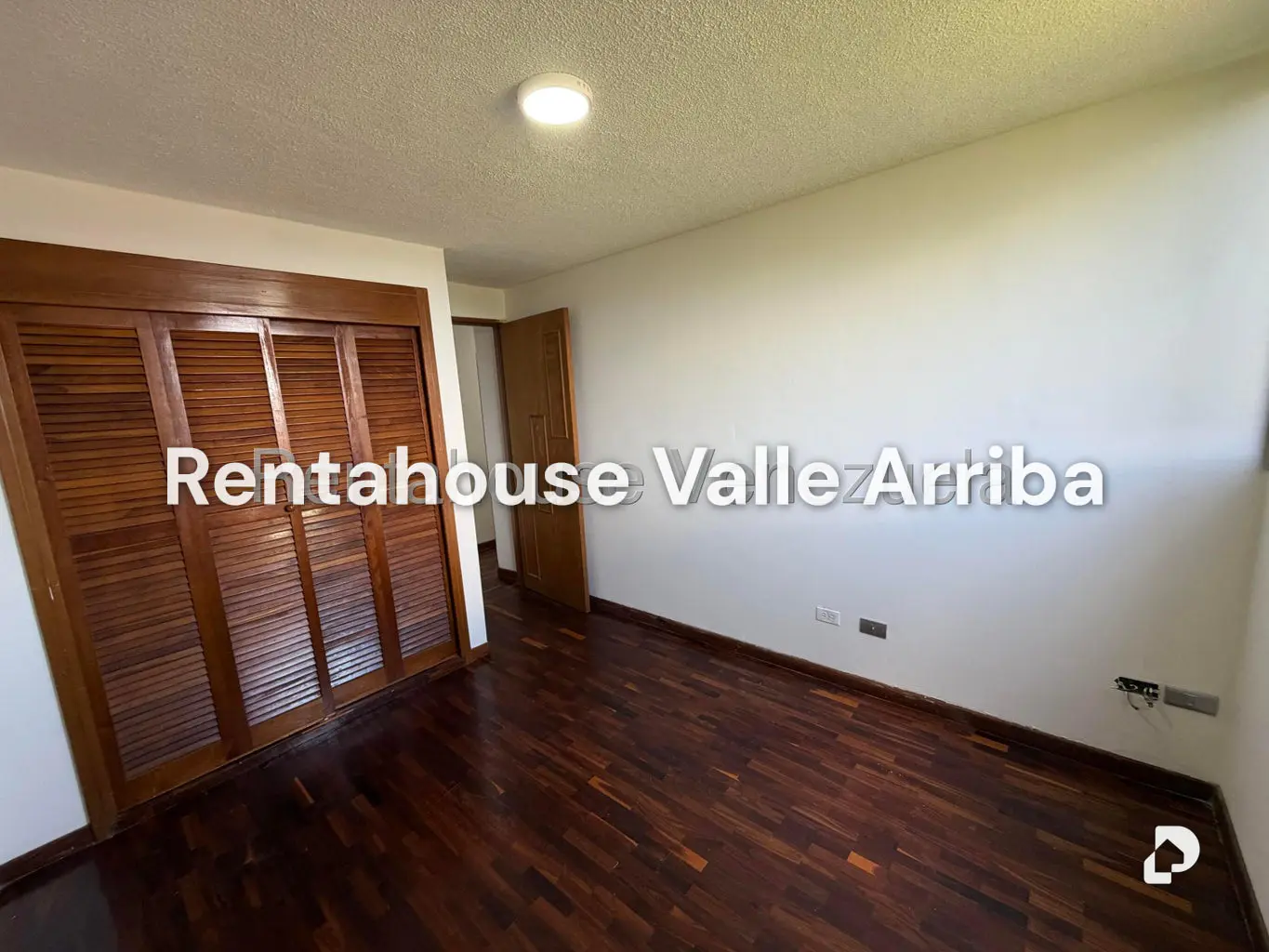 Apartamento en La Boyera, Caracas – 11
