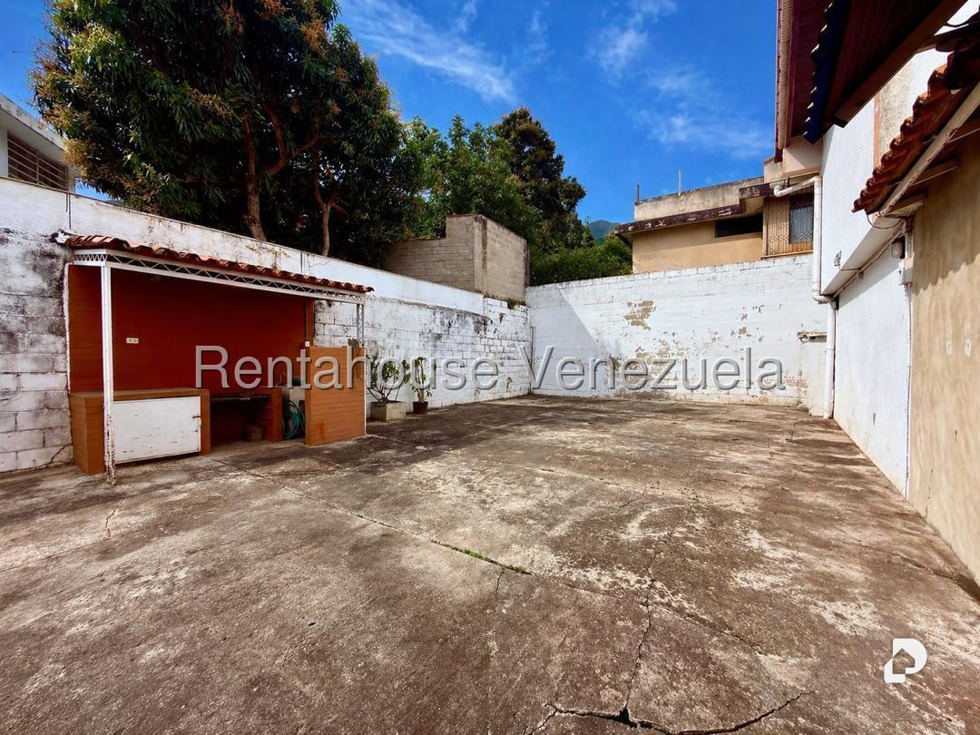 Casa en El Marqués, Caracas – 25