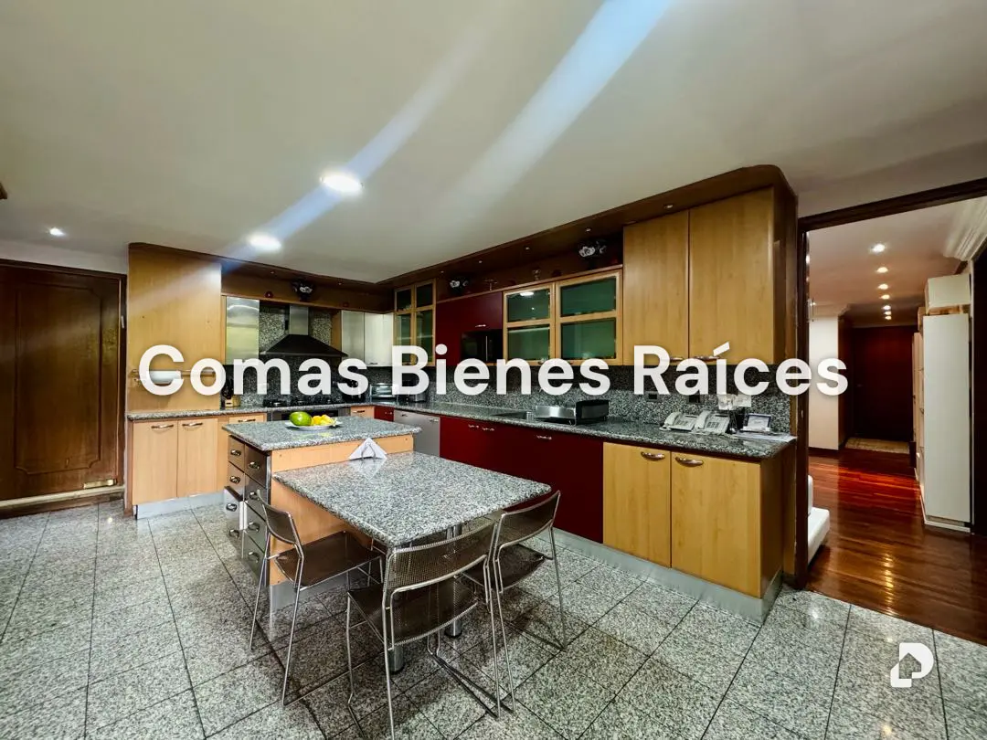 Apartamento en La Castellana, Caracas – 11