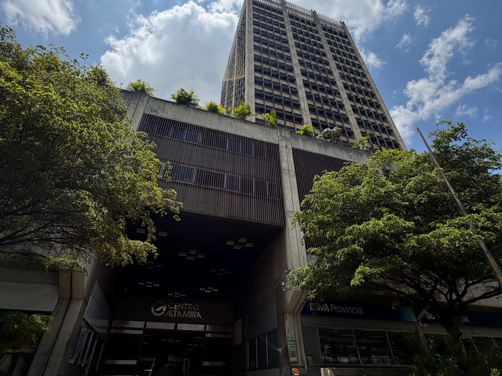 Oficina en Altamira, Caracas - 1