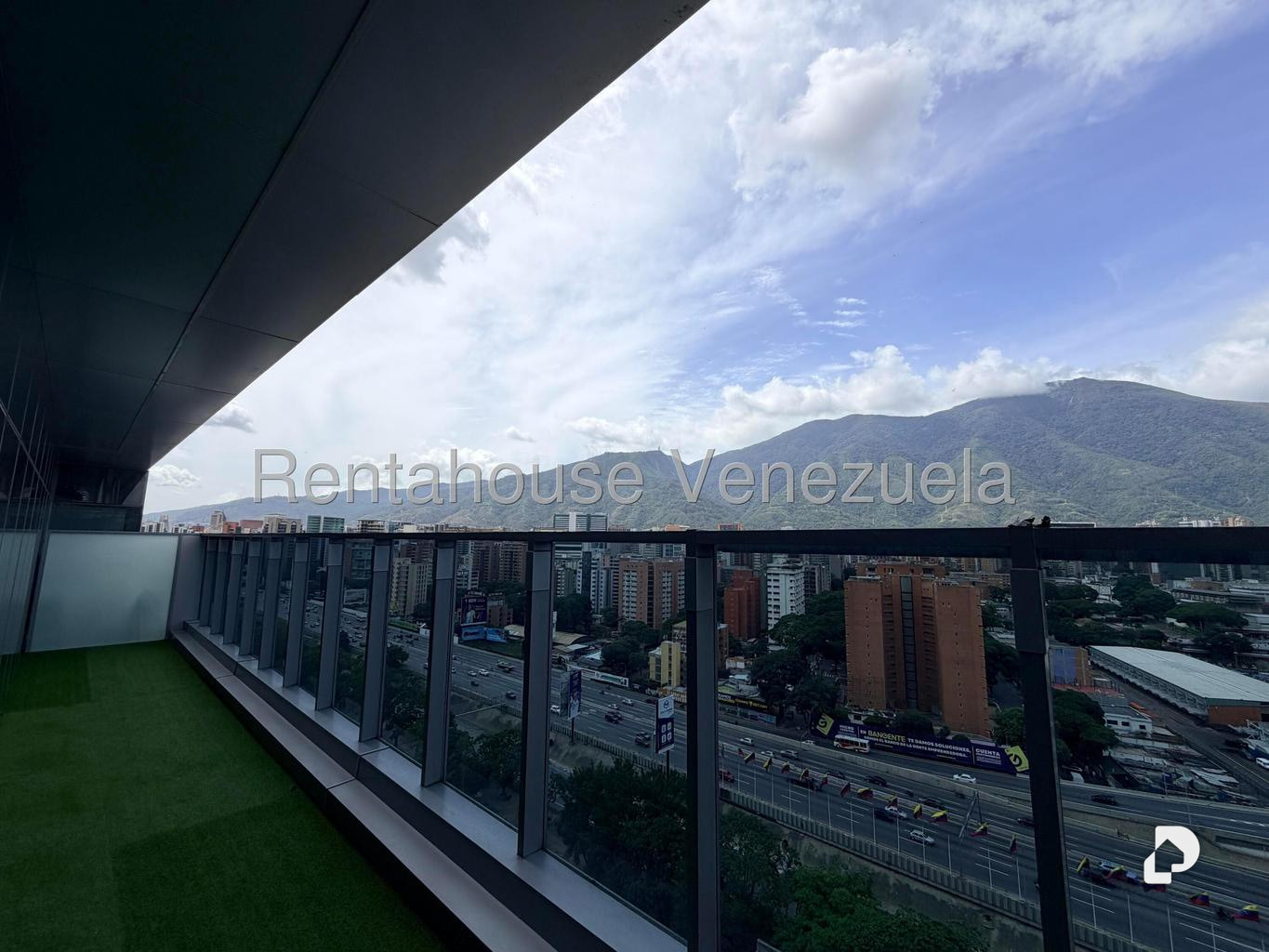 Oficina en Las Mercedes, Caracas