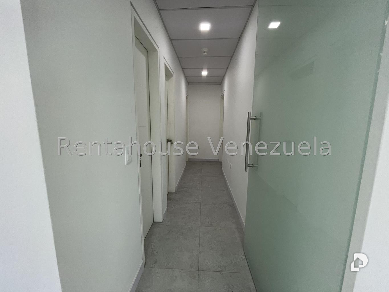 Oficina en Las Mercedes, Caracas