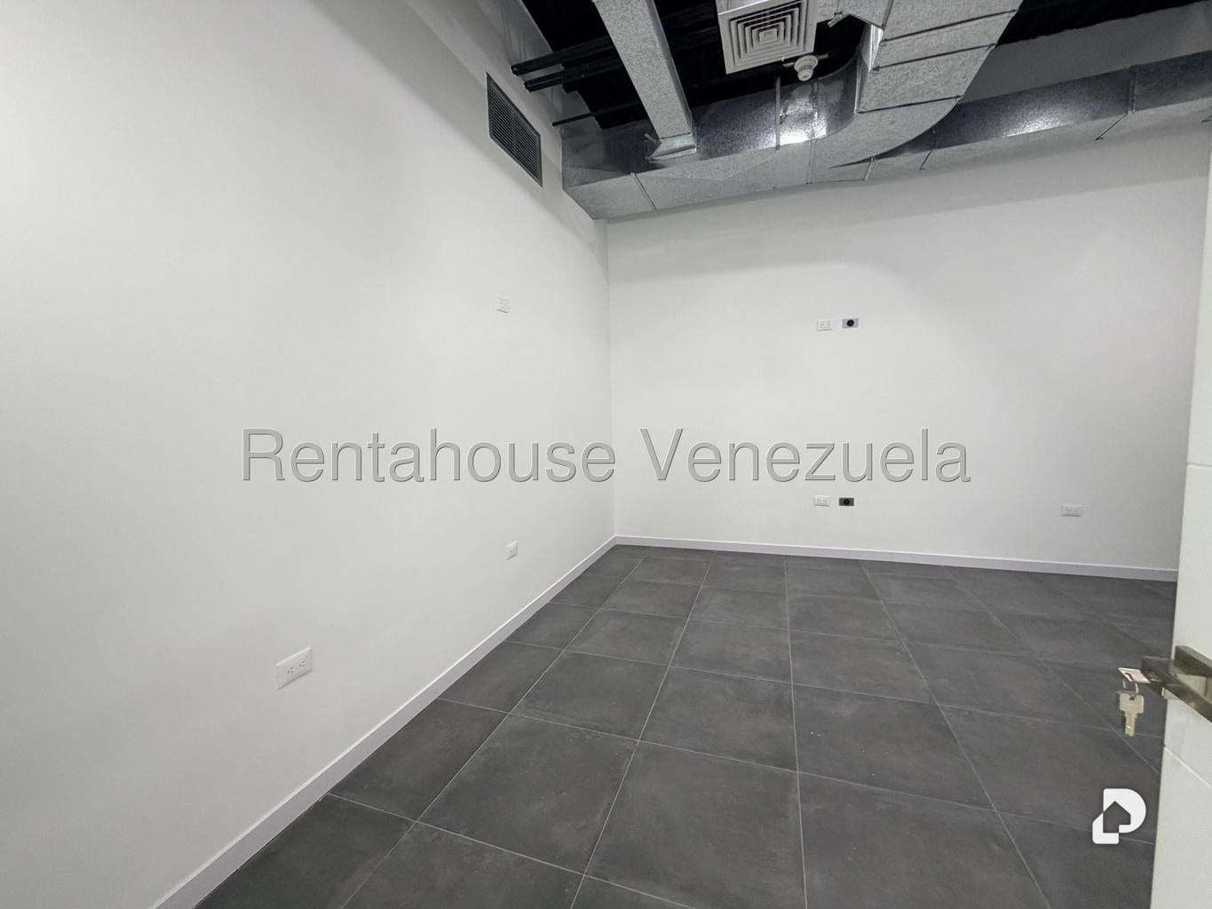 Oficina en Las Mercedes, Caracas