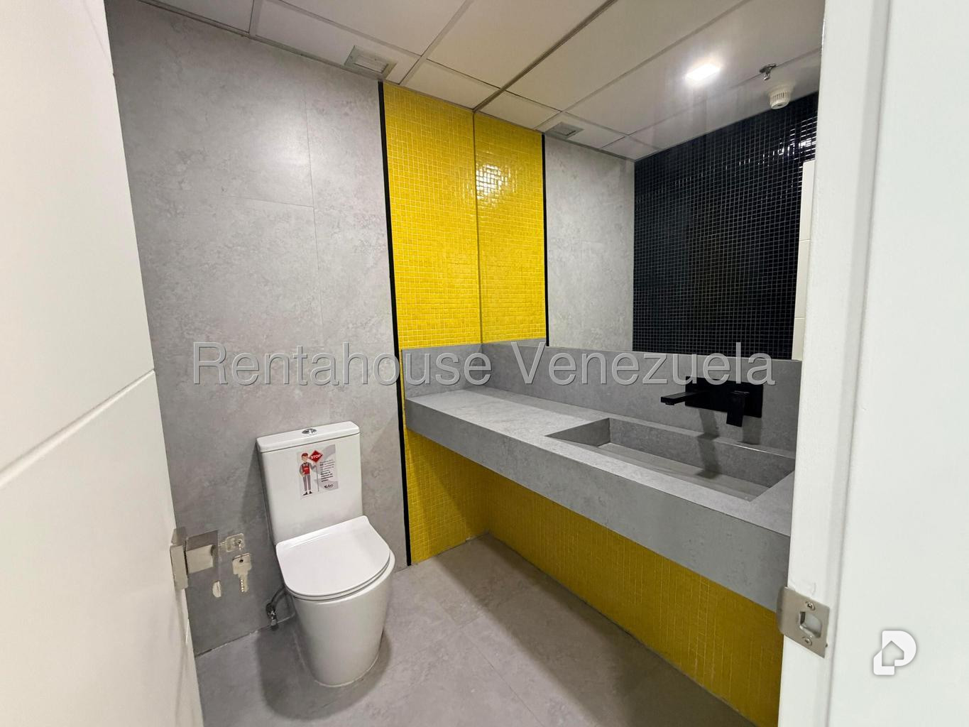 Oficina en Las Mercedes, Caracas