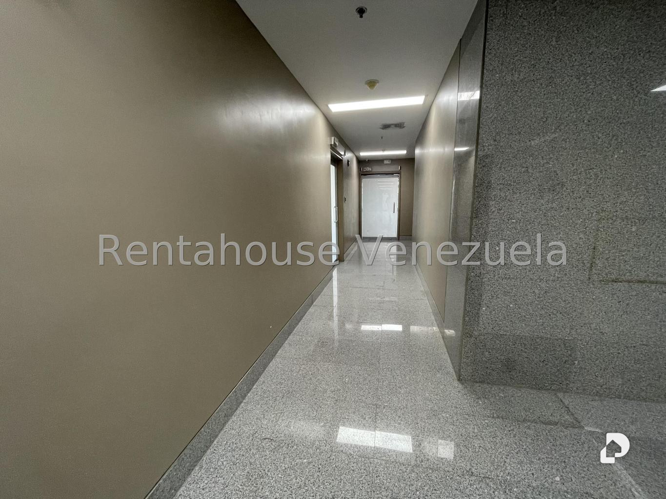 Oficina en Las Mercedes, Caracas