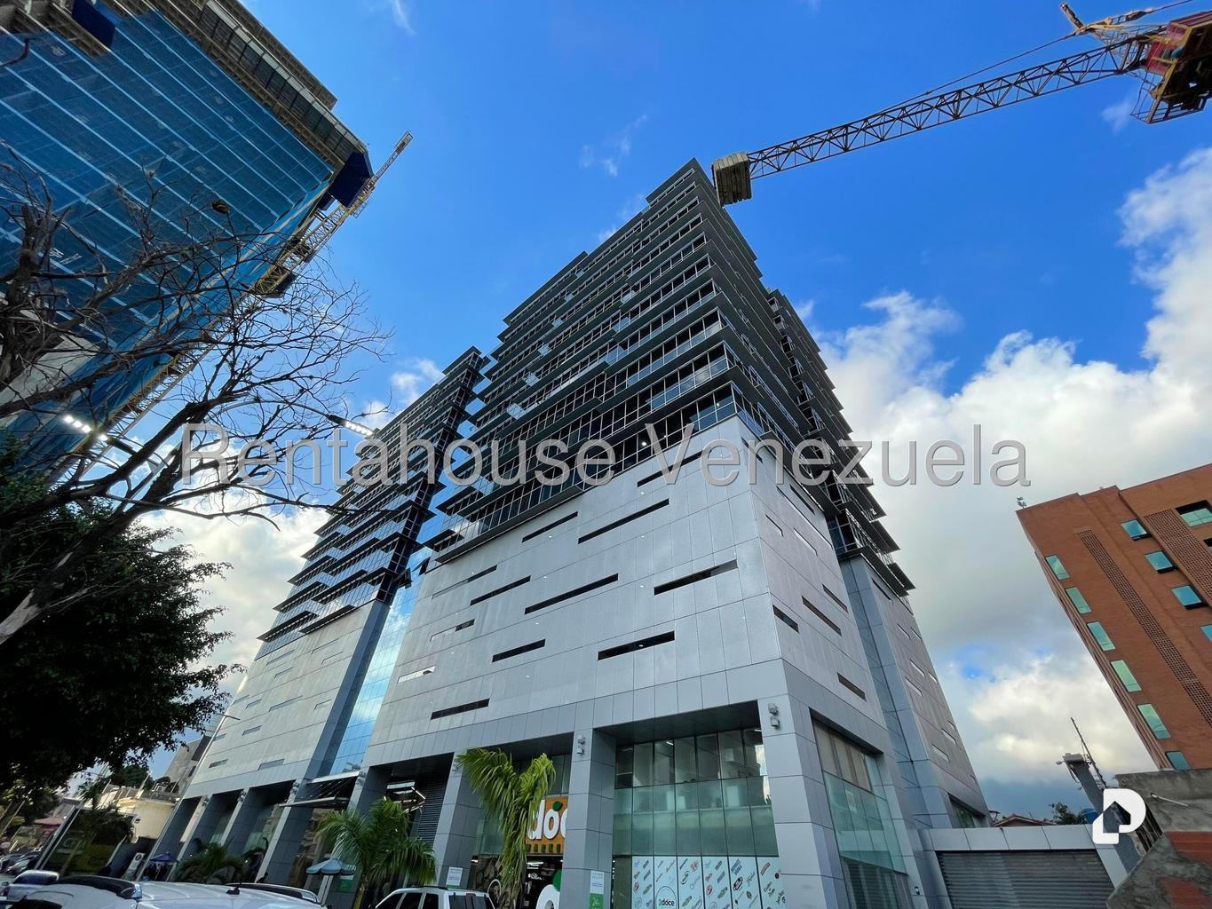 Oficina en Las Mercedes, Caracas