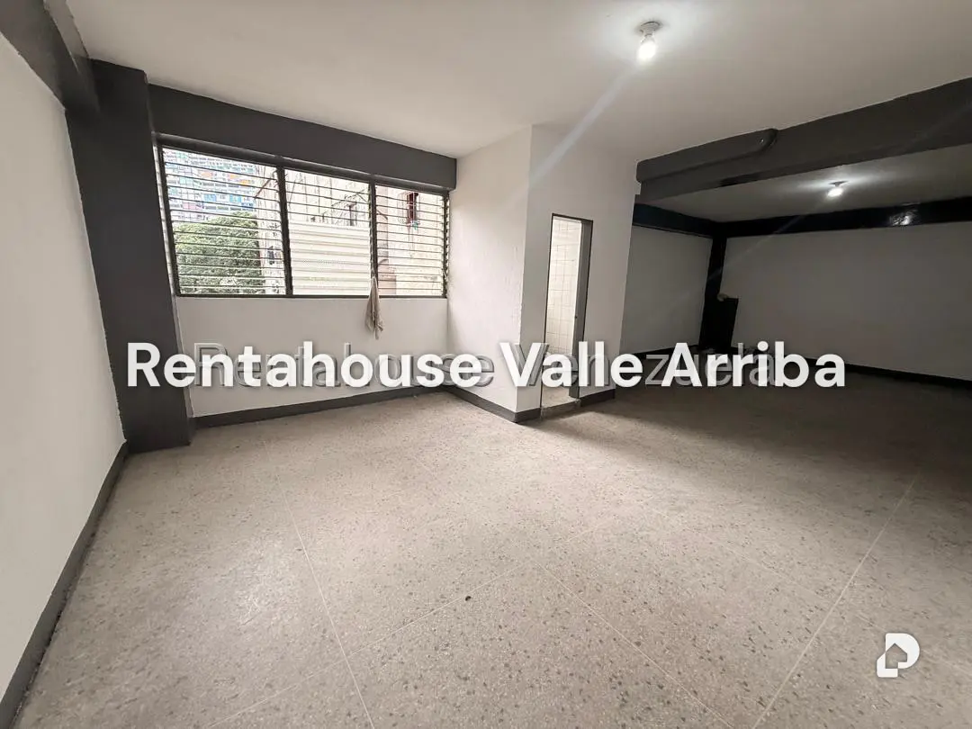 Local comercial en Catia, Caracas – 4