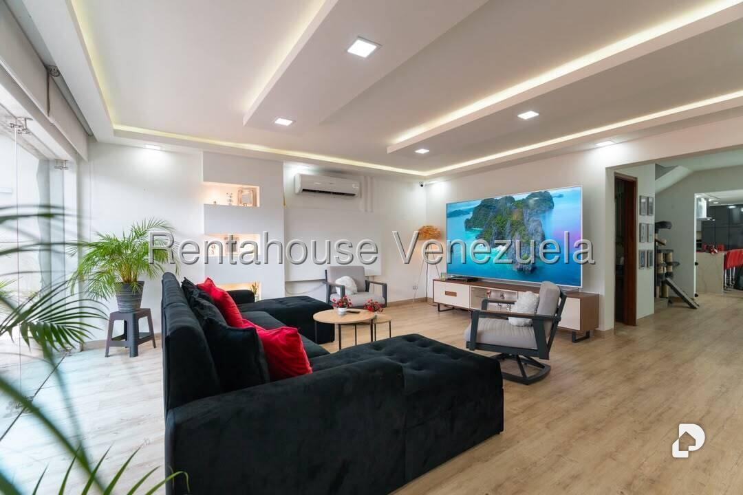 Casa en Colinas de Vista Alegre, Caracas – 14
