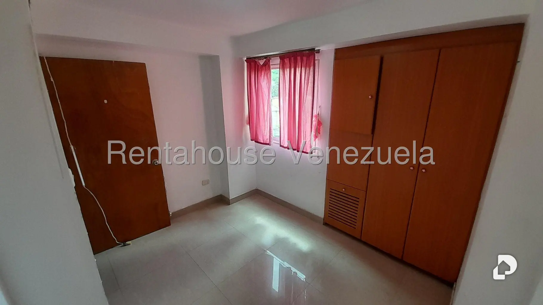Apartment in Miravila, Caracas – 11