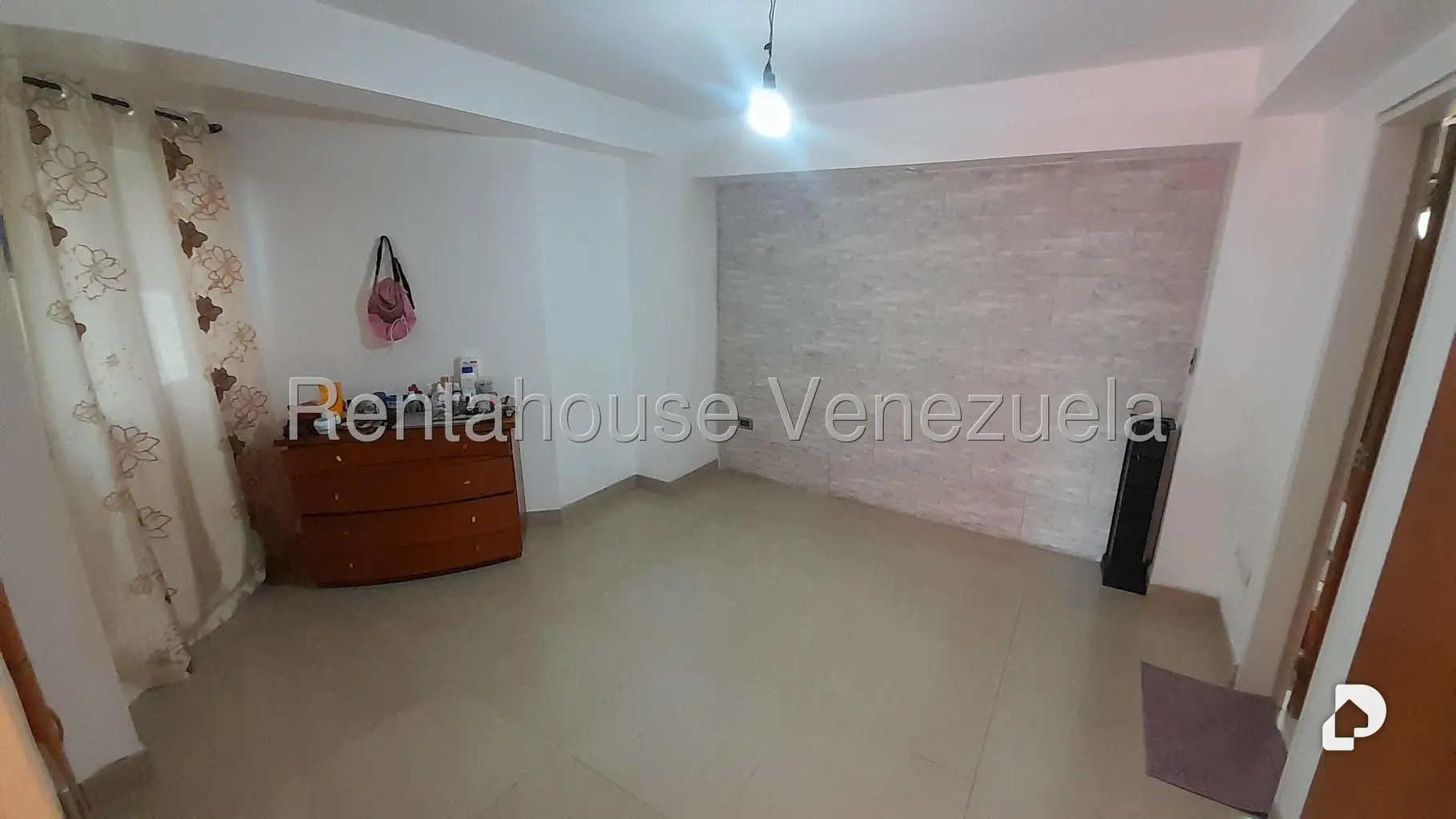 Apartment in Miravila, Caracas – 13