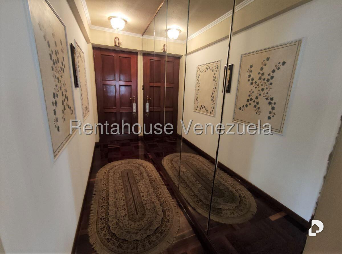 Penthouse en Las Esmeraldas, Caracas