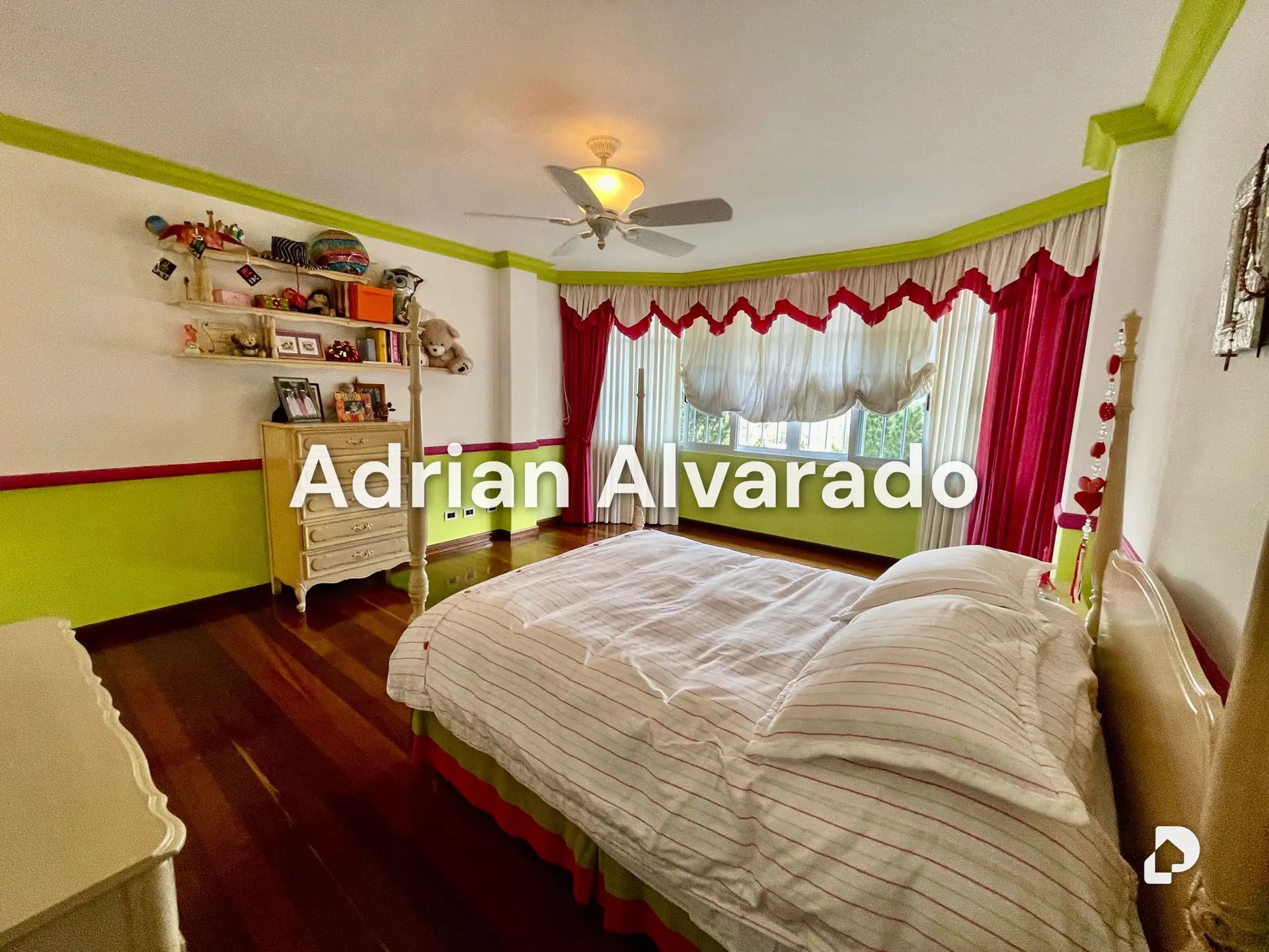 House in La Lagunita, Caracas – 22