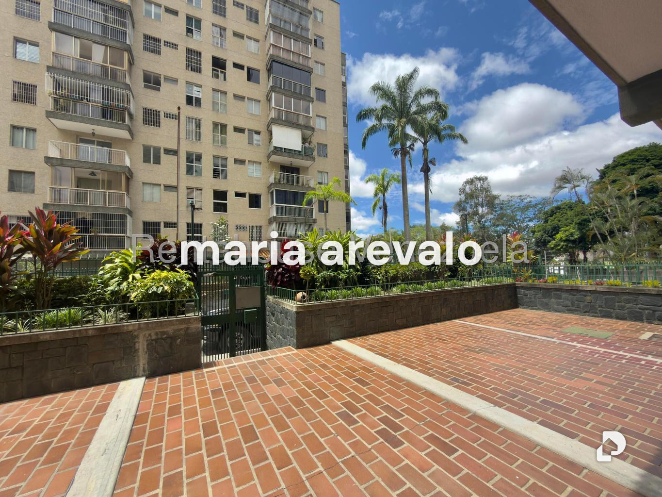 Apartamento en La Boyera, Caracas – 2