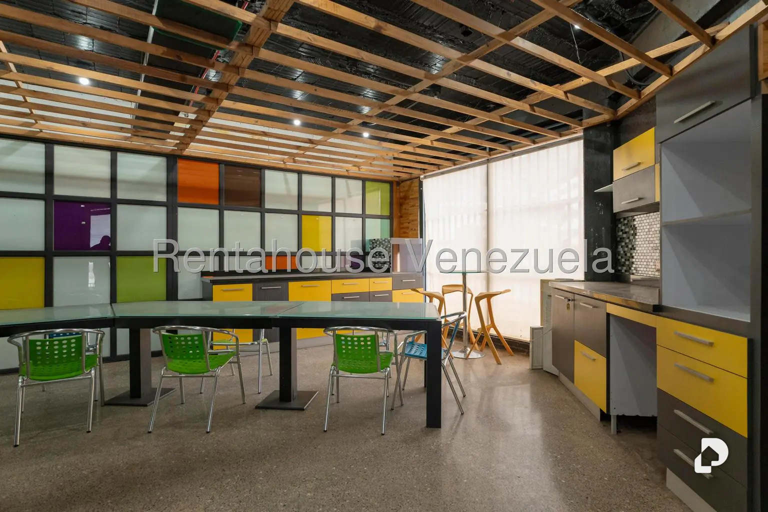 Edificio en La Yaguara, Caracas – 12