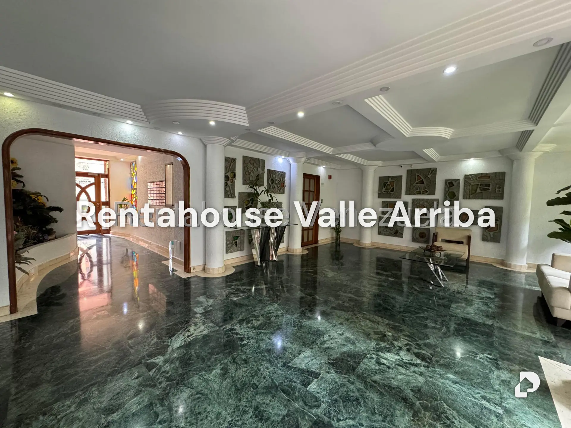 Apartamento en El Rosal, Caracas – 2