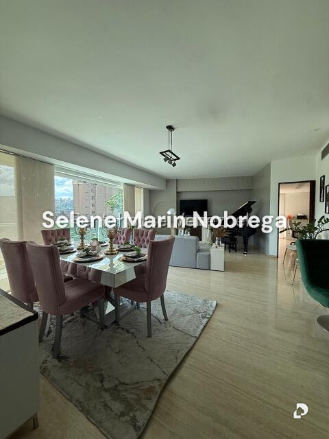 Apartamento en Las Mesetas de Santa Rosa de Lima, Caracas – 4