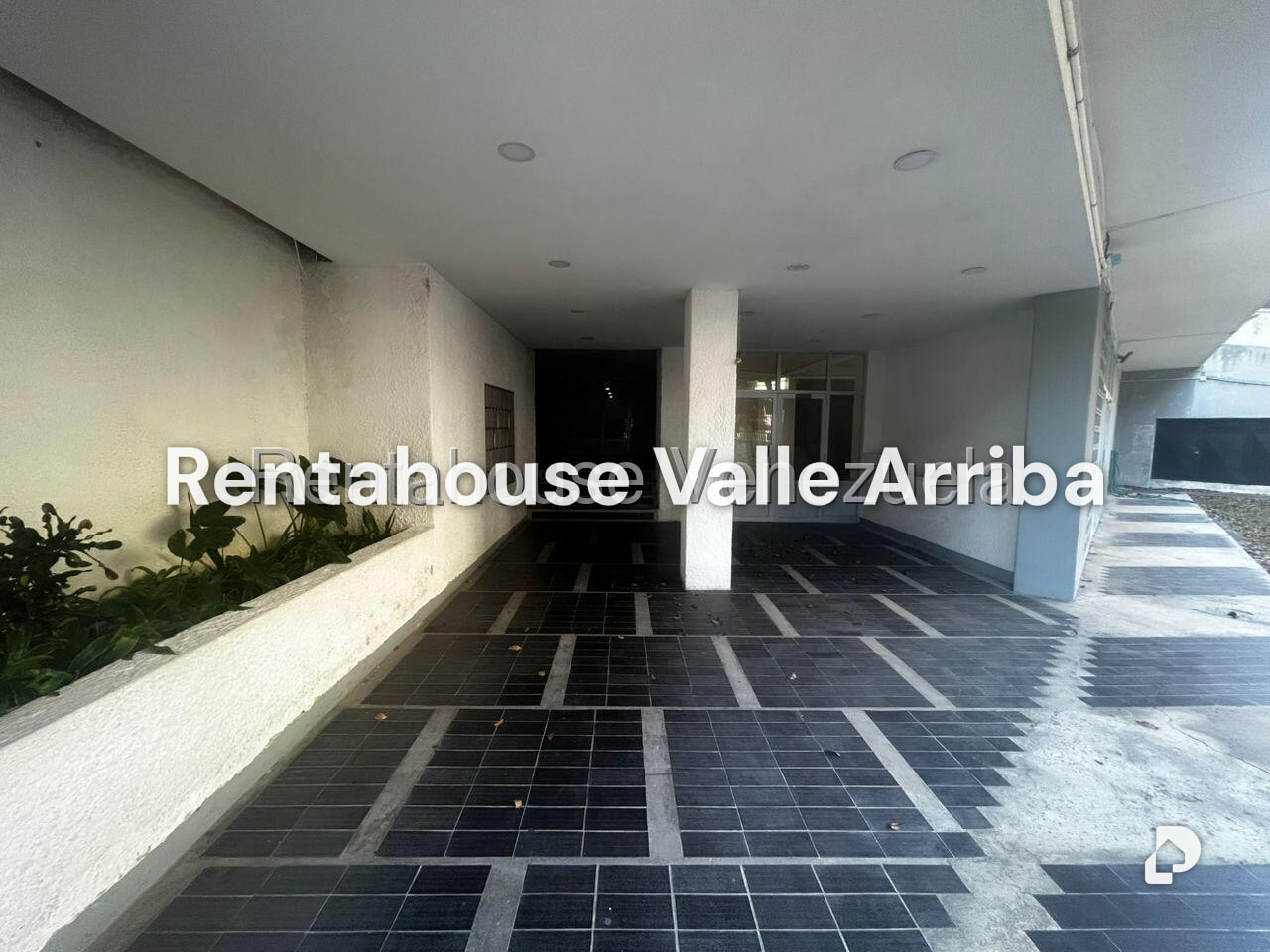 Apartamento en Terrazas del Ávila, Caracas – 26