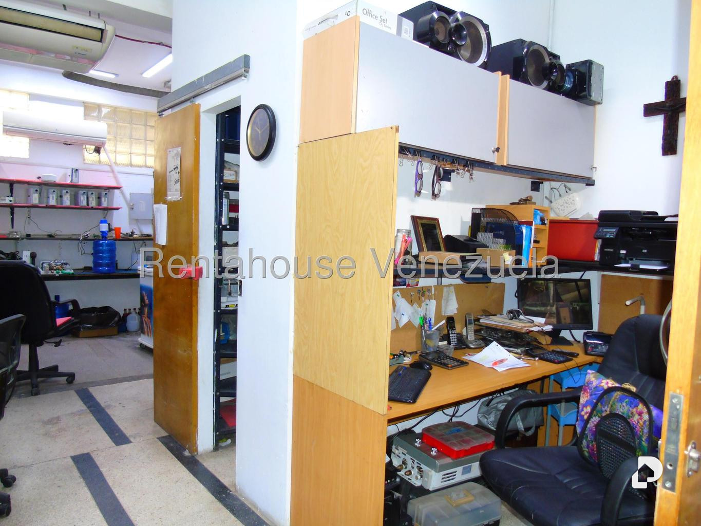 Commercial space in Los Palos Grandes, Caracas – 6