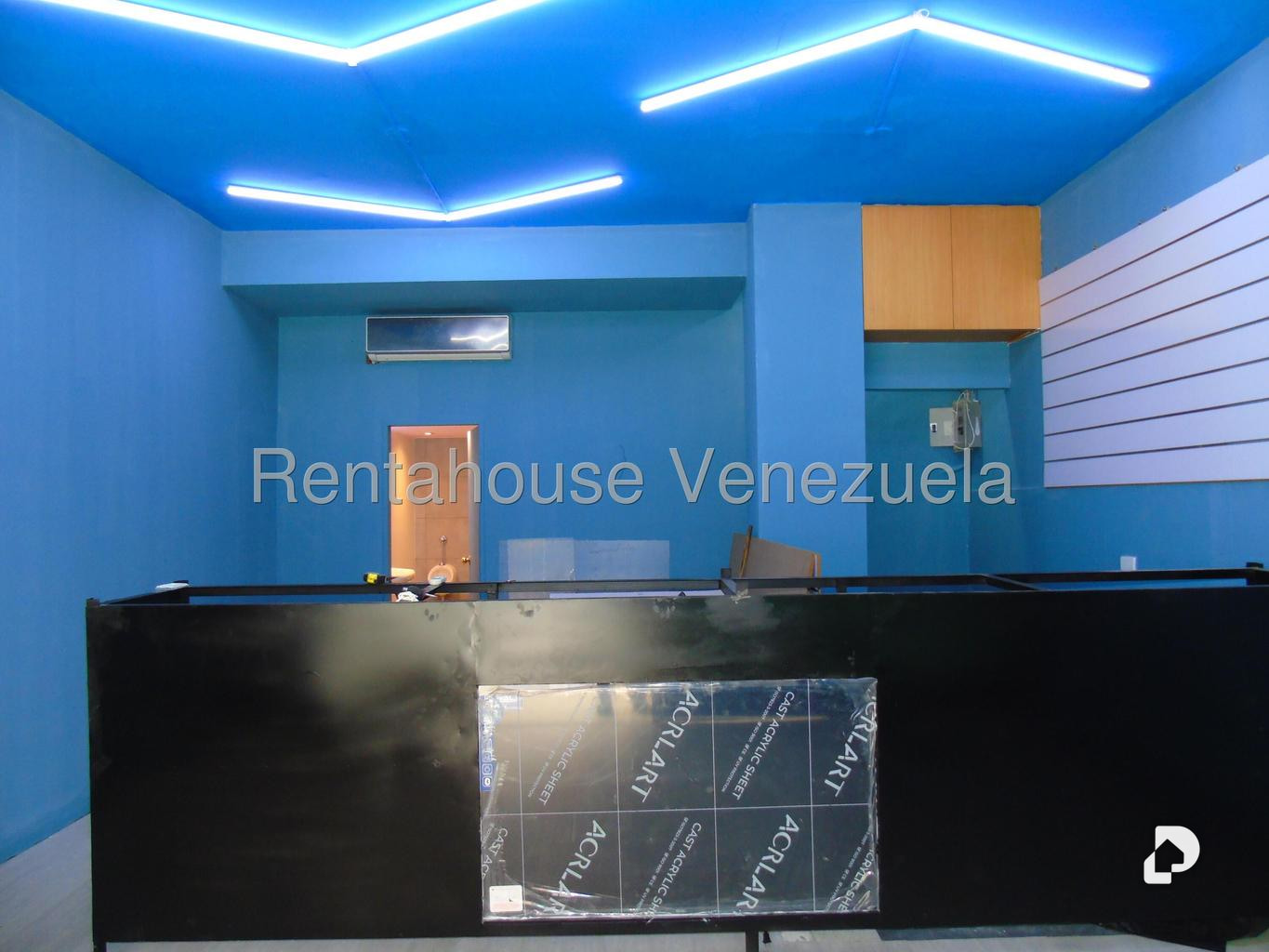 Commercial space in Los Palos Grandes, Caracas – 12