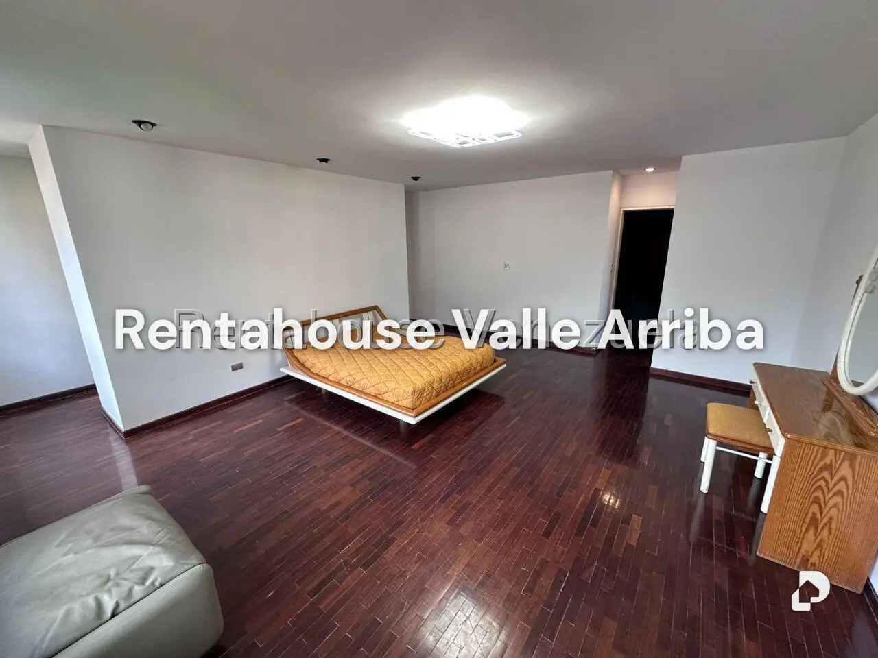 Apartamento en La Florida, Caracas – 16
