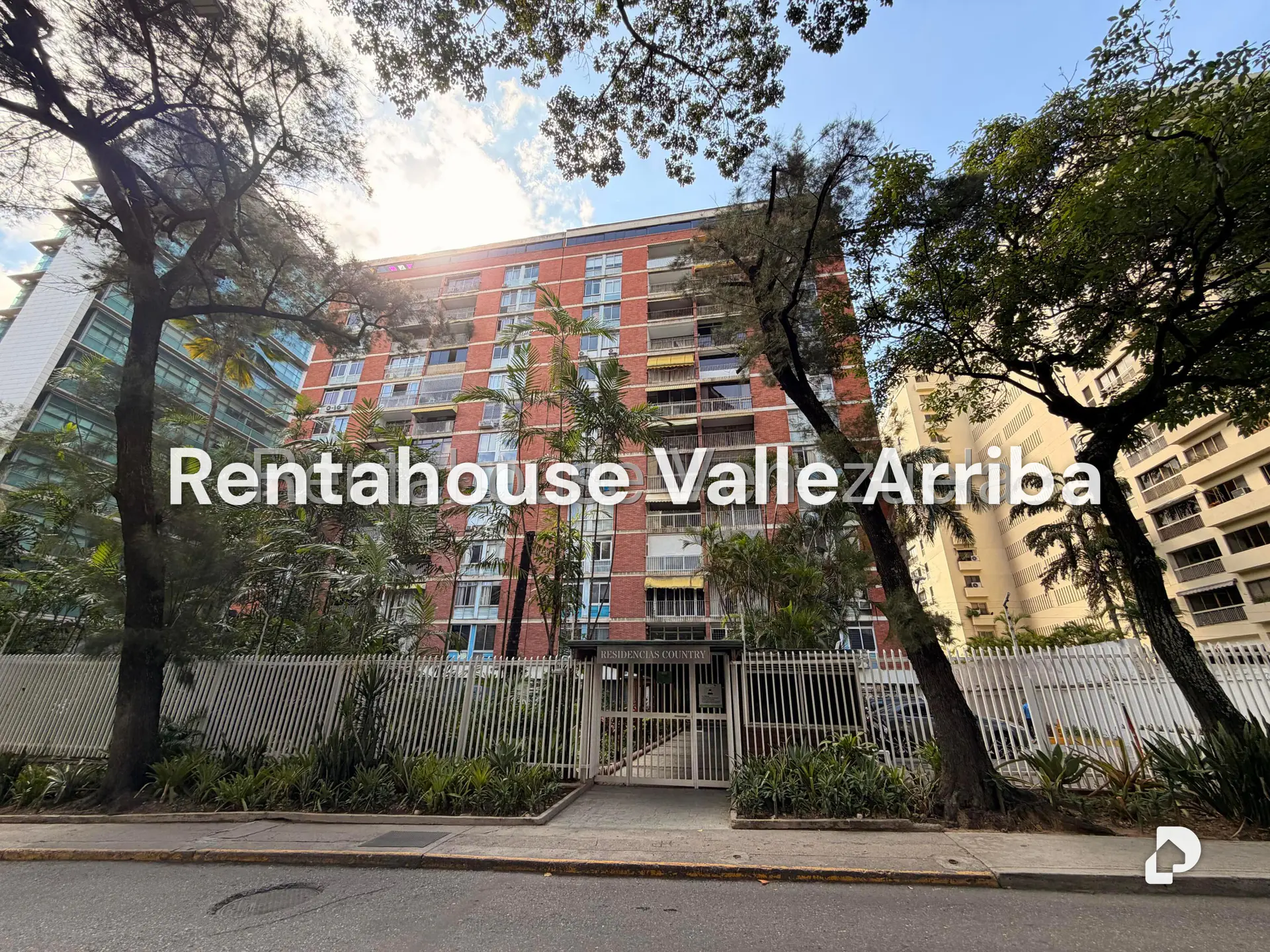 Apartamento en Campo Alegre, Caracas – 25