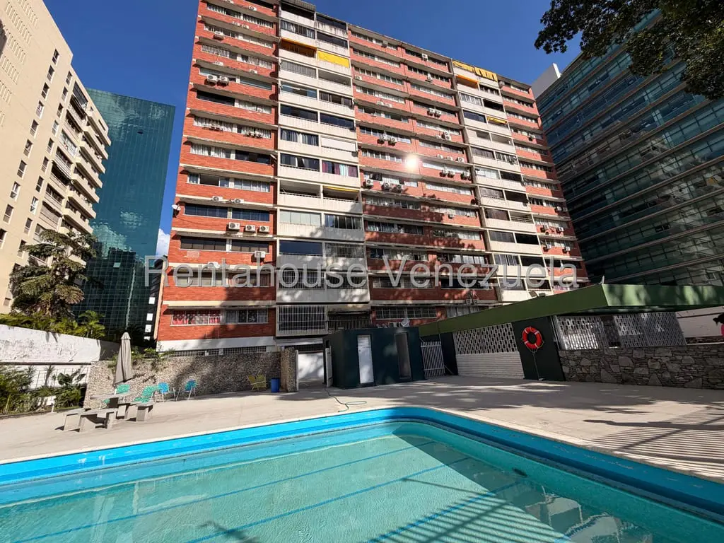 Apartamento en Campo Alegre, Caracas - 1