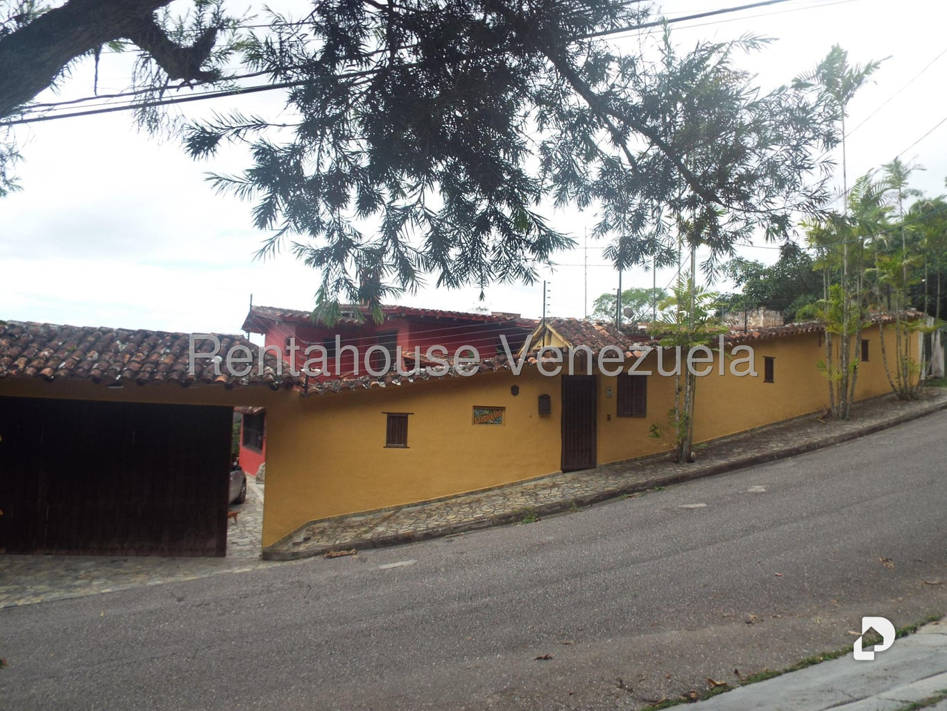 Casa en Loma Larga, Caracas